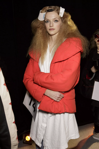 backstage-defile-sonia-rykiel-automne-hiver-2018-2019-paris-coulisses-46.thumb.jpg.fc459d141e472be293f757db25b10e4d.jpg