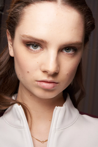 backstage-defile-tory-burch-automne-hiver-2020-2021-new-york-coulisses-16.thumb.jpg.40608d552e49b61e73b13e99bdd82aa5.jpg