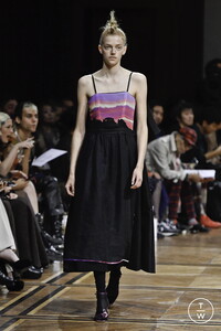 beautiful-people-ss20-0029-07de34.thumb.jpg.10f85c918b9d3f1935bd09cdd8baf13d.jpg