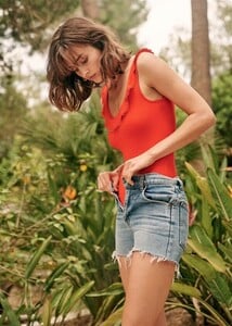billie-bodysuit-e6cb82c449d02c47a3697303c43c2573.jpg