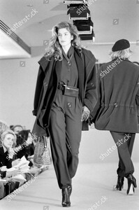 calvin-klein-collection-fall-1992-ready-to-wear-fashion-show-new-york-shutterstock-editorial-10453643gc.jpg