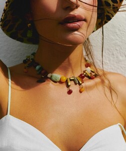 dani-crop-top-lifestyle-2_985.jpg