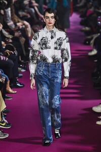 defile-msgm-automne-hiver-2020-2021-milan-look-13.thumb.jpg.cf7d34236bbd931a48ab98e42906916a.jpg