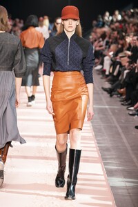 defile-sportmax-automne-hiver-2019-2020-milan-look-33.thumb.jpg.b4d77f8dc8c4f99b3ea88523fa9d0b21.jpg