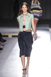 defile-sportmax-printemps-ete-2019-milan-look-33.thumb.jpg.ca1c6cf842ee9cc5fb78924114fdb2eb.jpg