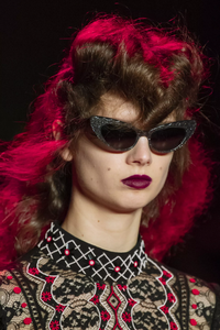 detail-defile-anna-sui-automne-hiver-2020-2021-new-york-detail-120.thumb.jpg.d6cff322f5dd16afdd62e26a3d112e21.jpg