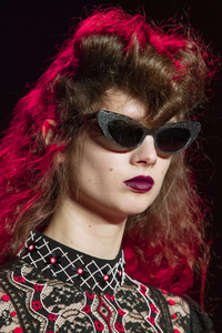 detail-defile-anna-sui-automne-hiver-2020-2021-new-york-detail-13.thumb.jpg.9cec7a708edda74cf729d93bdc46657f.jpg