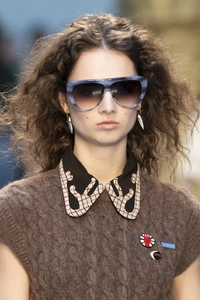 detail-defile-chloe-automne-hiver-2020-2021-paris-detail-10.thumb.jpg.6d237982425ede53e2ebb3b5bdc8e603.jpg