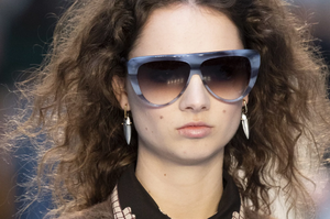 detail-defile-chloe-automne-hiver-2020-2021-paris-detail-11.thumb.jpg.4243436e10a74a20250c853b897adccb.jpg