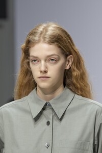 detail-defile-margaret-howell-automne-hiver-2020-2021-londres-detail-60.thumb.jpg.b0020b596f99c6af37f42ec20a98662e.jpg