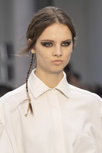 detail-defile-max-mara-automne-hiver-2020-2021-milan-detail-193.thumb.jpg.9bc0da8bb96ec238f77bc7e5abed272f.jpg