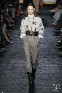 etro-aw20-0011-ad0b88.thumb.jpg.cae0983fe0571cb8aaf7b328a52178cc.jpg