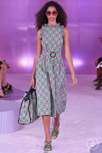 kate-spade-ss19-0003-84f7de.thumb.jpg.340cc20eada5149458f2762a694f1cd7.jpg