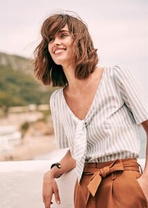 massia-blouse-stripe.jpg