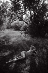 maxmotel_sw_hedonist-post_greta-faeser_sep19_12_nature_tree-shadow_nude_3451-768x1151.thumb.jpg.f1e4fea1b2cabf6e9b9277f20ff6e9b9.jpg