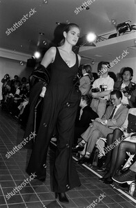 michael-kors-fall-1988-sportswear-collection-fashion-show-new-york-city-shutterstock-editorial-10458286al.jpg