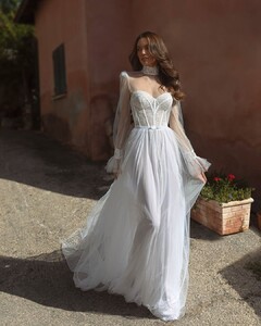 michal_azulay_bridal_couture_104469360_147508106902740_5178606244134348366_n.jpg
