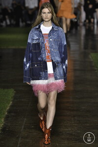 msgm-ss19-0038-8f12e6.thumb.jpg.16990e49e039f313eee417586aebbeda.jpg