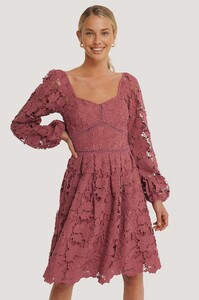 nakd_flower_crochet_dress_1014-000906-0211_03j.jpg