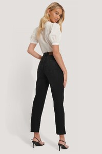 nakd_high_waist_asymmetric_closure_straight_jeans_1100-002693-0002_04d_r.jpg