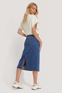 nakd_midi_denim_skirt_1100-002723-0003_04d_r.jpg