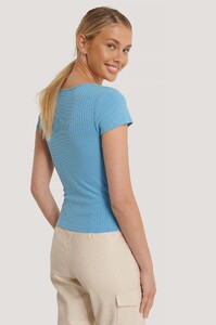 nakd_square_short_sleeve_top_1100-003008-0003_02b.jpg