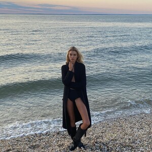 nakedcashmere_106099112_574894923217579_9130373389303981583_n.jpg