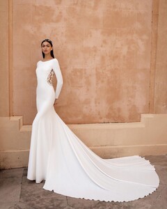 pronovias_101264367_131843118496581_3283807515444015470_n.jpg