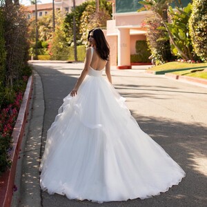 pronovias_101779158_131896665149101_5283837061921456567_n.jpg