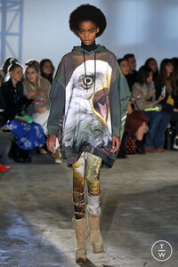 r13-aw18-0005-692f6c.thumb.jpg.20883820f101dee8ca9390cd0684c643.jpg