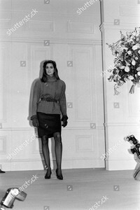 ralph-lauren-fall-1987-ready-to-wear-fashion-show-and-backstage-new-york-shutterstock-editorial-10449722m.jpg
