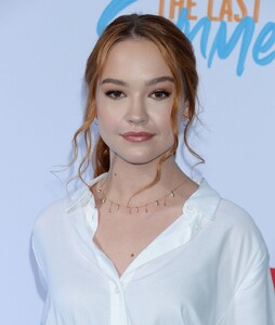 sadie-stanley-at-the-last-summer-screening-in-los-angeles-04-29-2019-5.jpg