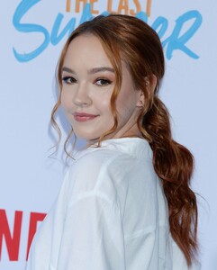 sadie-stanley-at-the-last-summer-screening-in-los-angeles-04-29-2019-9.jpg