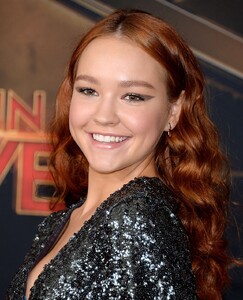 sadie-stanley-captain-marvel-premiere-in-hollywood-5.jpg