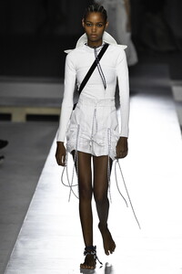 sportmax-ss19-0029-6b85e2.thumb.jpg.9ac3d694c5248dd43088df430cf87771.jpg