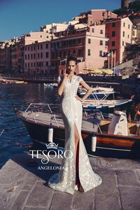 tesoro-2018-wedding-gown-bridal-collection-001.jpg