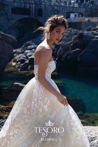 tesoro-2018-wedding-gown-bridal-collection-023.jpg