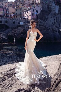 tesoro-2018-wedding-gown-bridal-collection-045.jpg