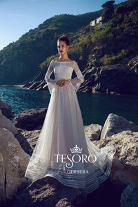 tesoro-2018-wedding-gown-bridal-collection-051.jpg