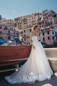 tesoro-2018-wedding-gown-bridal-collection-056.jpg
