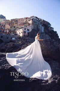 tesoro-2018-wedding-gown-bridal-collection-062.jpg