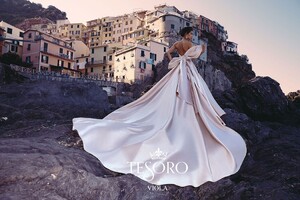 tesoro-2018-wedding-gown-bridal-collection-126.jpg