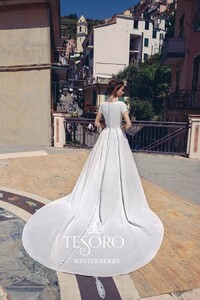 tesoro-2018-wedding-gown-bridal-collection-131.jpg