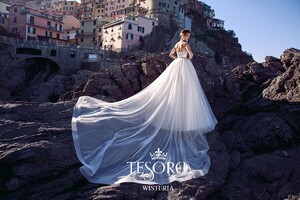 tesoro-2018-wedding-gown-bridal-collection-133.jpg