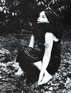tumblr_nbdzqf9C441rbb9jxo1_1280.thumb.jpg.027ca341bd8d875c75e938a136d6c14b.jpg