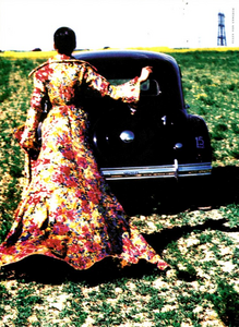 von_Unwerth_Vogue_Italia_December_1994_03.thumb.png.2b584c94841a8de6c8ffebdf8060aca1.png