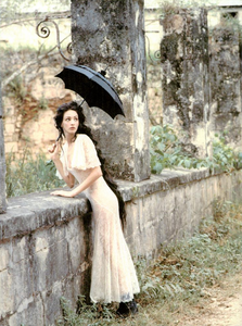 von_Unwerth_Vogue_Italia_May_1994_06.thumb.png.fb4327a444a1c847e2aab93ce9332008.png