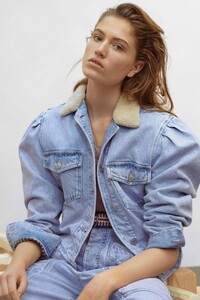 00001-Isabel-Marant-Etoile-Pre-Fall-19.thumb.jpg.8dfc83ed5c984a4729f0c45806a3e50a.jpg