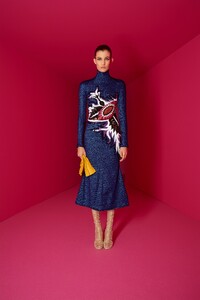 00002-ALEXIS-MABILLE-COUTURE-FALL-20.thumb.jpg.20fc40976418540196f089da179fa23f.jpg