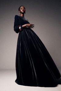 00002-CHANEL-COUTURE-FALL-20-Credit-Mikael-Jansson.thumb.jpg.e79a0db0b9dc689cb99fa548e84c9694.jpg